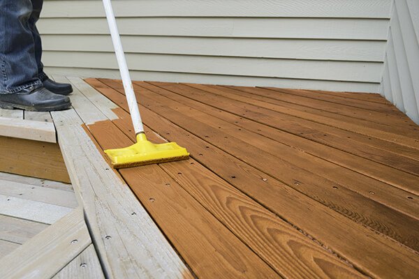 Deck Staining painters in Jacksonville FL